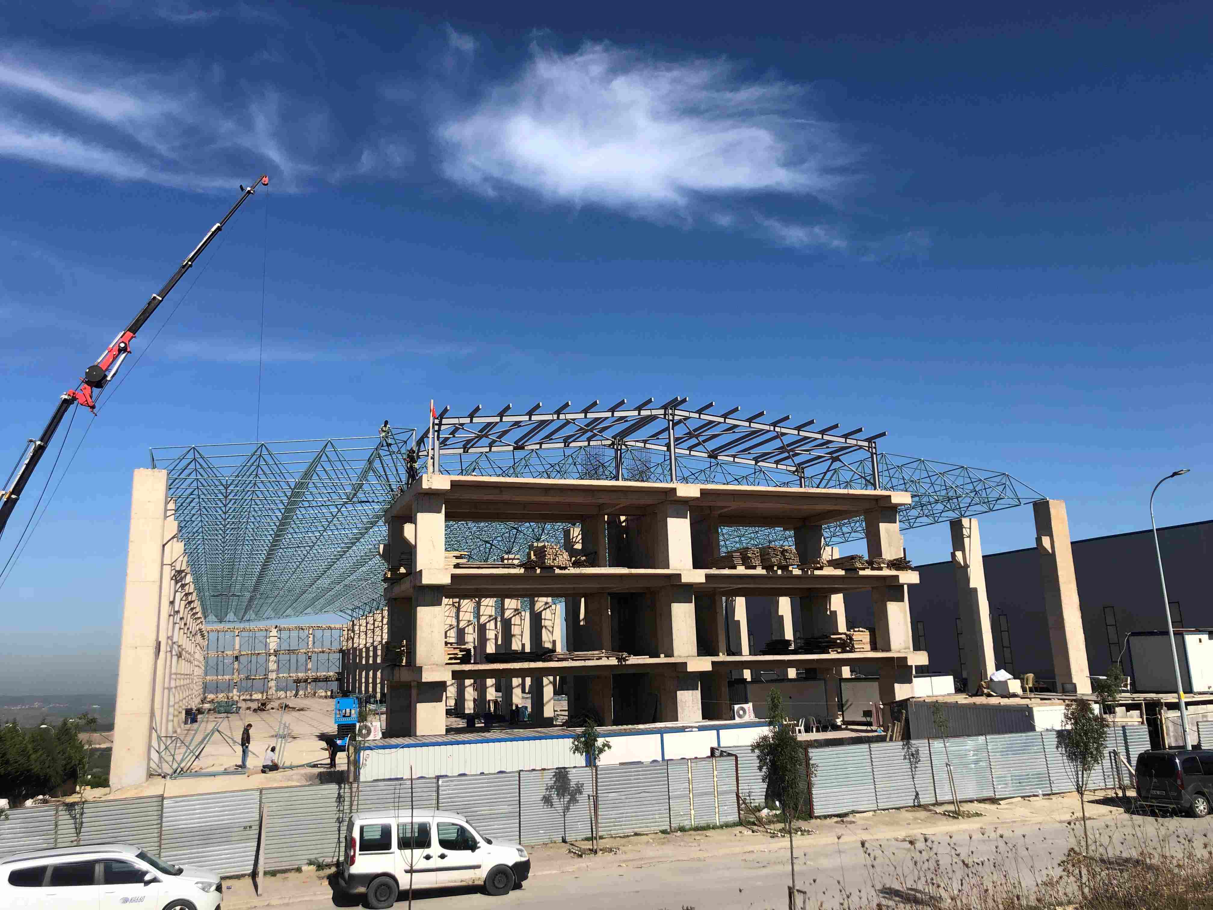 Uzay çatı imalatı ve montajı – Cephe konstrüksiyonu - Çatı ve Cephe Kaplaması yapılması